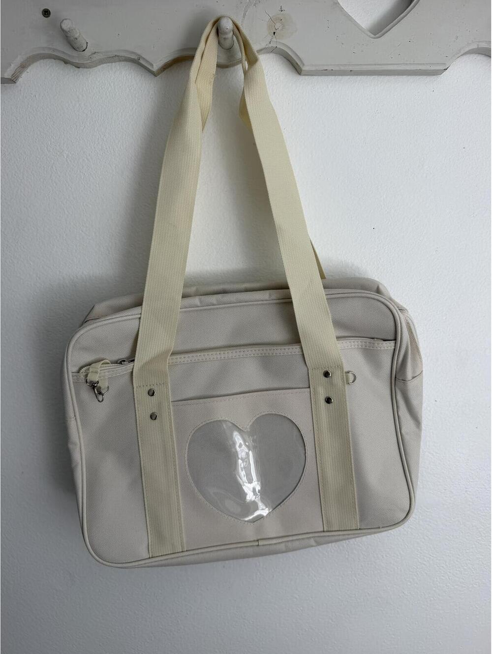 White Heart Shoulder Bag